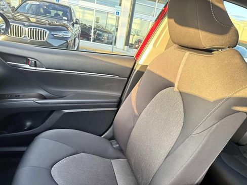 Used 2023 Toyota Camry LE image 15