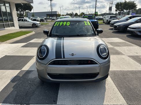 Used 2026 MINI Cooper S FWD image 2