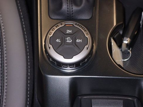 New 2025 Ford Bronco Outer Banks image 23