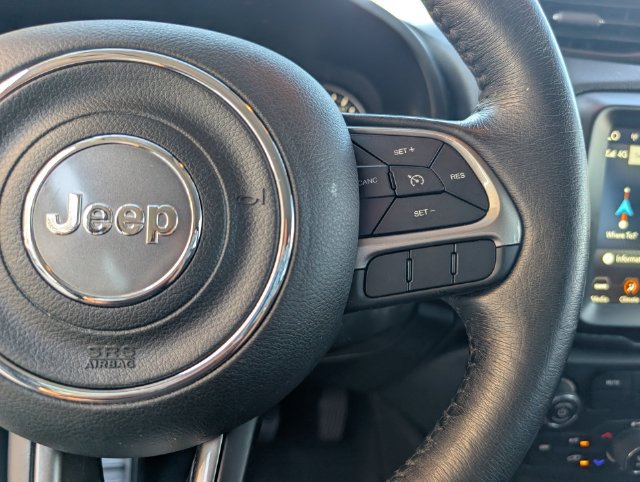 Used 2022 Jeep Renegade Latitude w/ Convenience Group AWD/4WD image 14