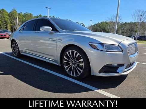 Used 2019 Lincoln Continental Reserve image 3