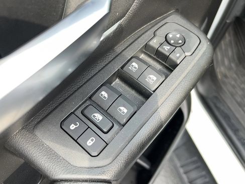 Used 2025 RAM 1500 Big Horn image 13