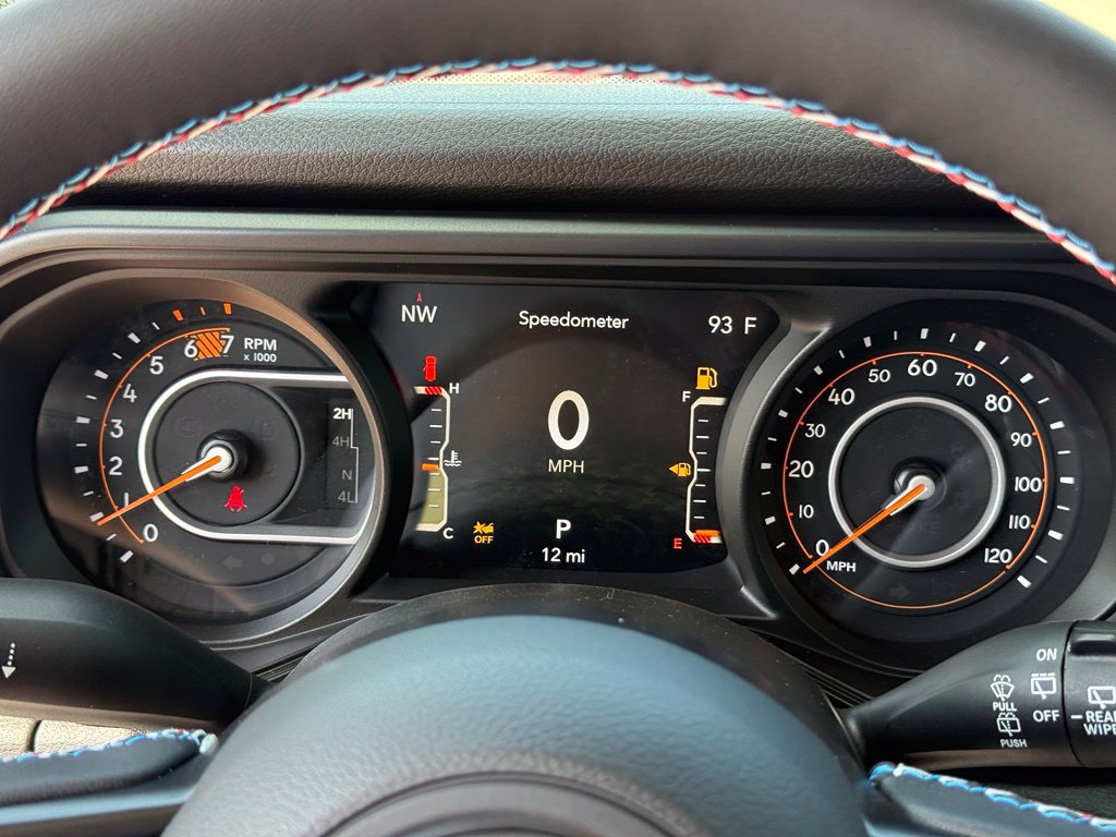 New 2026 Jeep Wrangler Unlimited Sport w/ Dual Top Group AWD/4WD image 18