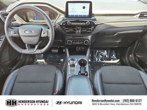 Used 2025 Ford Escape ST-Line FWD image 15