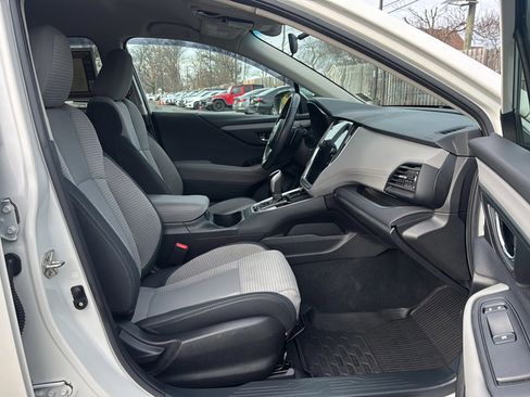 Used 2021 Subaru Outback Premium image 13