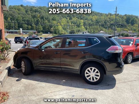 Used 2016 Nissan Rogue S image 1