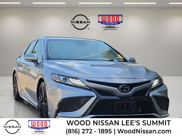 Used 2024 Toyota Camry XSE FWD image 1