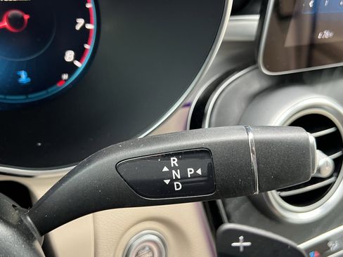 Certified 2022 Mercedes-Benz GLC 300 image 26