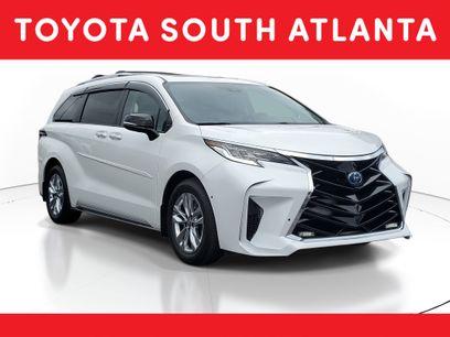 Used 2022 Toyota Sienna Limited