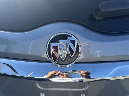 Certified 2024 Buick Enclave Premium image 29