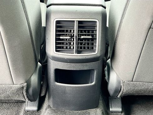 Used 2023 Kia Sportage LX AWD/4WD image 29