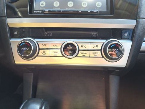 Used 2017 Subaru Legacy 2.5i Sport image 18