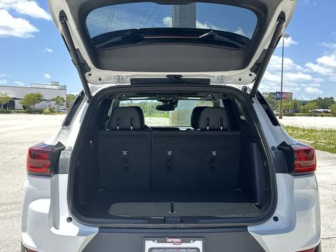 Used 2024 Chevrolet TrailBlazer ACTIV w/ Convenience Package FWD image 29