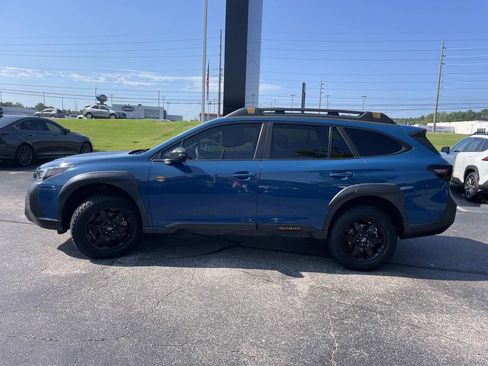 Used 2022 Subaru Outback Wilderness AWD/4WD image 8