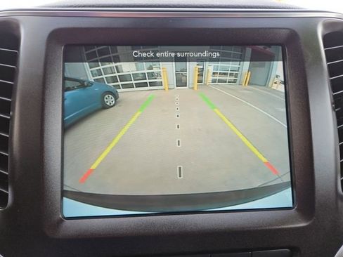 Used 2021 Jeep Cherokee Trailhawk w/ Comfort/Convenience Group image 19