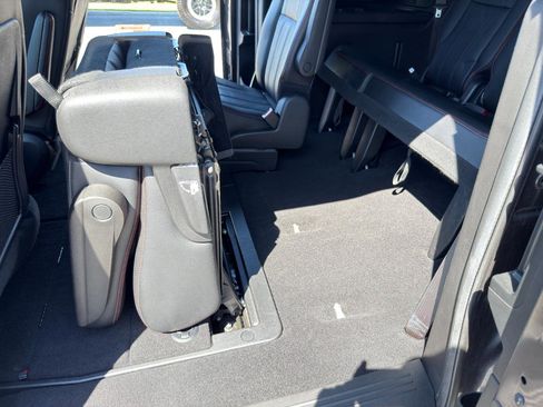Used 2019 Dodge Grand Caravan GT w/ Safety Sphere Group FWD image 27
