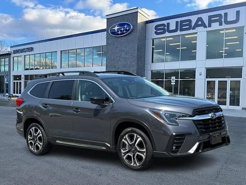 Used 2024 Subaru Ascent Limited AWD/4WD image 1