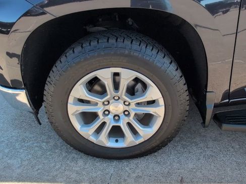 Certified 2022 Chevrolet Silverado 1500 LTZ w/ LTZ Premium Texas Edition image 3