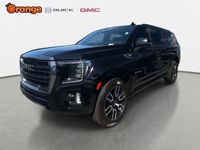 Used 2022 GMC Yukon XL AT4 w/ AT4 Premium Package AWD/4WD image 7