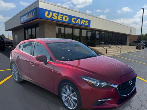 Used 2017 MAZDA MAZDA3 Grand Touring FWD image 4
