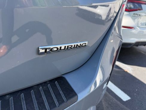 Used 2025 Honda Odyssey Touring image 7