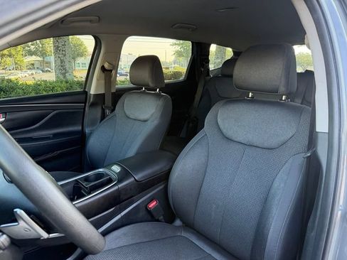 Used 2021 Hyundai Santa Fe SEL FWD image 2