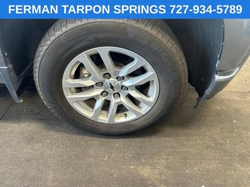 Used 2021 Chevrolet Silverado 1500 RST w/ Convenience Package II RWD image 3