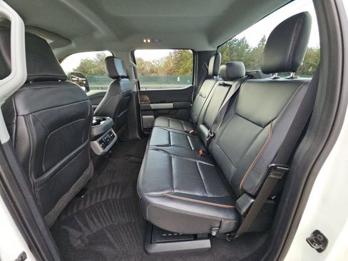 Used 2025 Ford F350 Lariat w/ FX4 Off-Road Package image 8