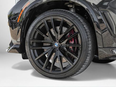 Used 2022 BMW X5 M50i w/ Executive Package image 68