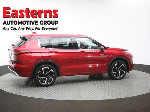 Used 2023 Mitsubishi Outlander SEL AWD/4WD image 45