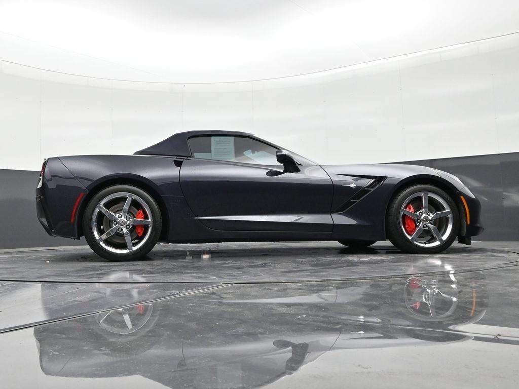 Used 2014 Chevrolet Corvette Stingray Convertible w/ 3LT Preferred Equipment Group RWD image 23