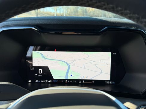 Used 2023 Chevrolet Colorado ZR2 w/ ZR2 Convenience Package III image 16