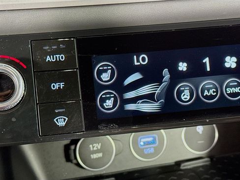 Certified 2025 Genesis G70 3.3T Advanced w/ Sport Prestige Package image 23