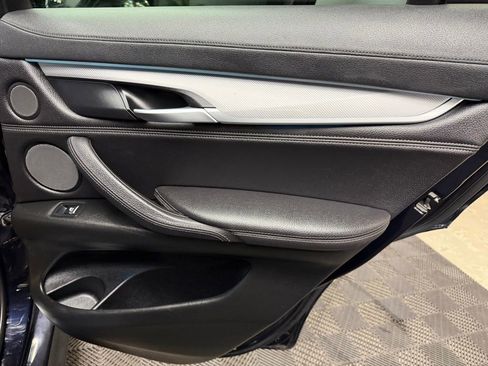 Used 2019 BMW X6 sDrive35i w/ M Sport Package RWD image 49