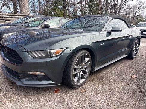 Used 2015 Ford Mustang Premium image 1