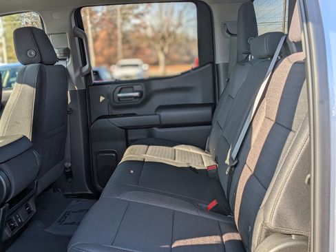 Certified 2025 Chevrolet Silverado 1500 Custom w/ Turbomax Blackout Package image 31