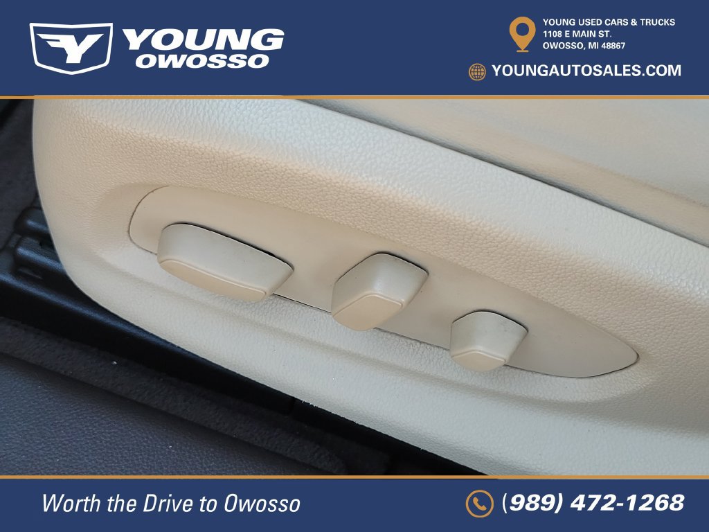 Used 2014 Buick LaCrosse Leather FWD image 8