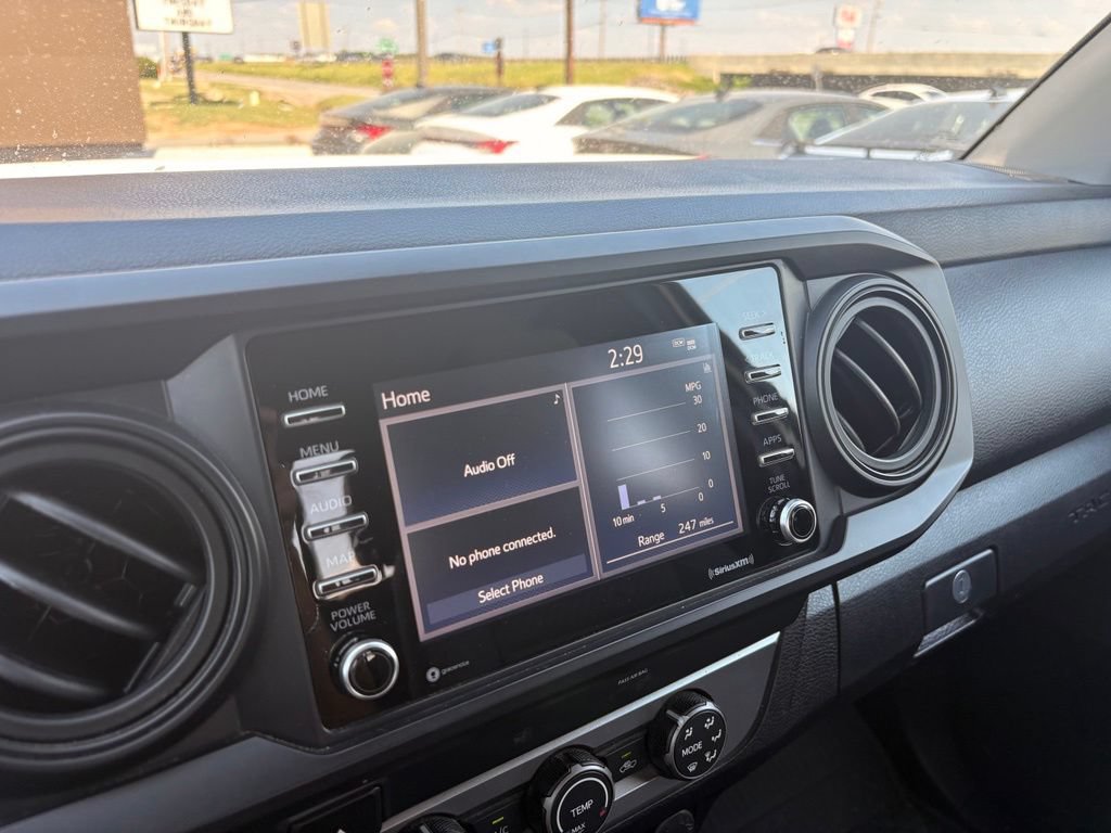 Used 2022 Toyota Tacoma SR RWD image 16