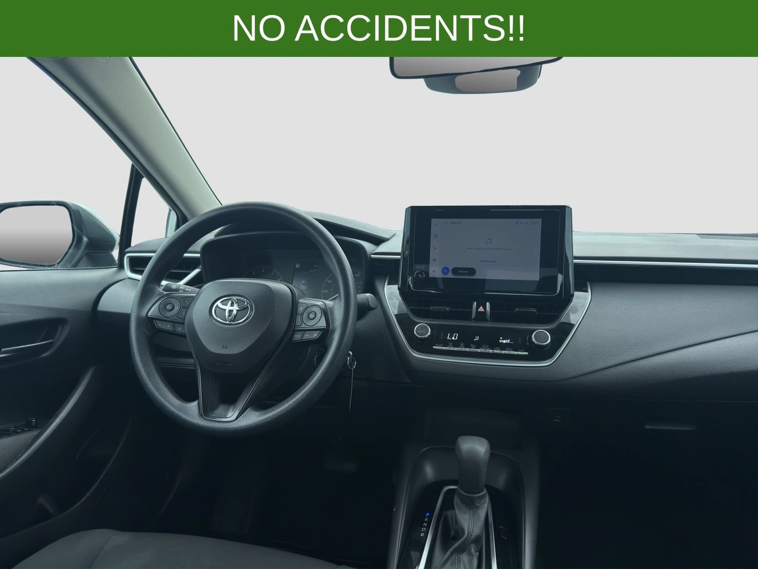 Used 2024 Toyota Corolla LE FWD image 14