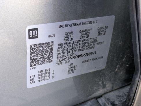 Used 2025 Chevrolet Tahoe LT AWD/4WD image 35