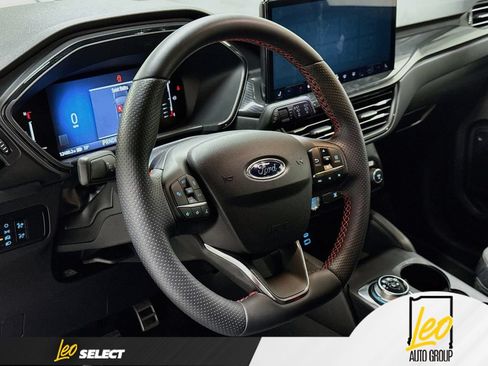 Used 2023 Ford Escape ST-Line w/ Tech Pack #1 AWD/4WD image 14