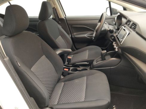 Used 2023 Nissan Versa S FWD image 21