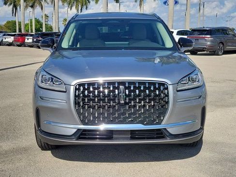 Certified 2023 Lincoln Corsair Reserve w/ Equipment Group 201A image 2