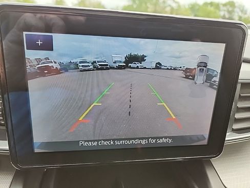 Used 2020 Ford Explorer XLT w/ Equipment Group 202A AWD/4WD image 21