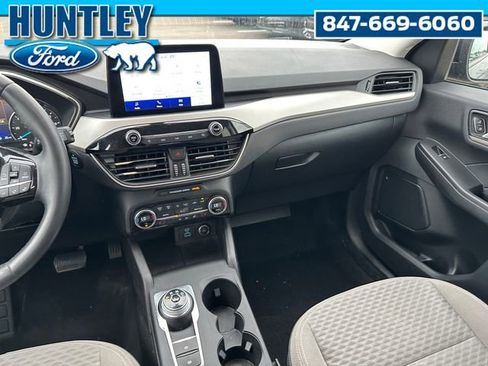 Used 2021 Ford Escape SE w/ Cold Weather Package image 14
