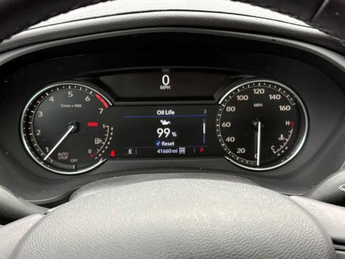 Used 2023 Cadillac XT4 Premium Luxury image 21