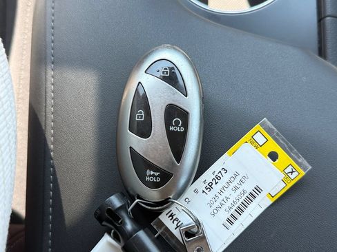 Used 2025 Hyundai Sonata SEL FWD image 43