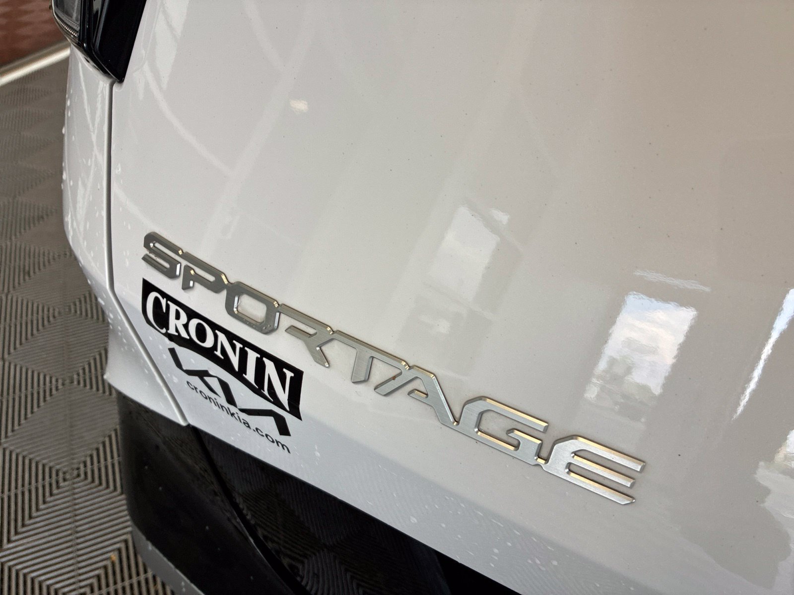 Used 2024 Kia Sportage SX FWD image 8