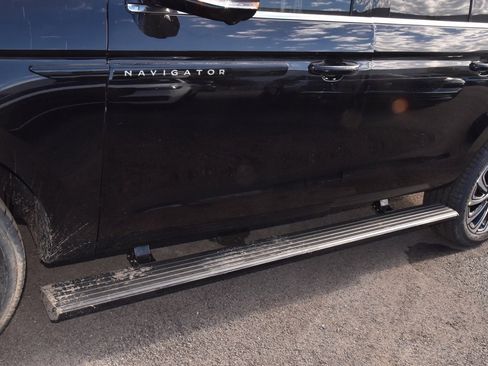 New 2025 Lincoln Navigator L Black Label image 42