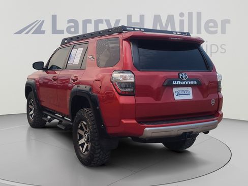 Used 2021 Toyota 4Runner TRD Off-Road Premium w/ Moonroof Package AWD/4WD image 3